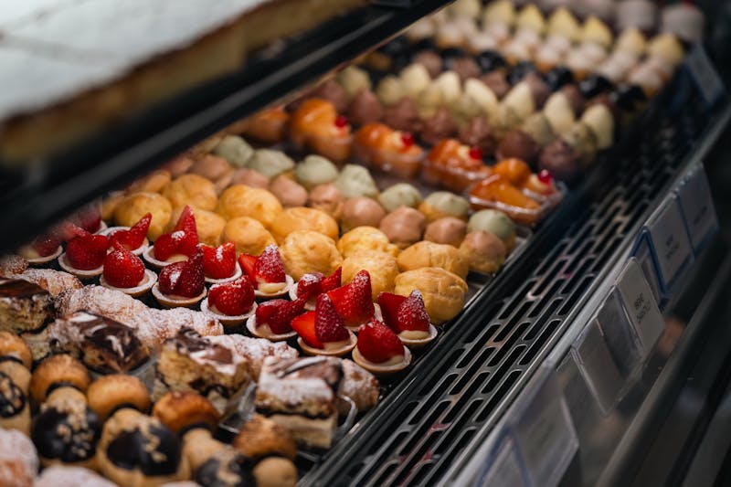 Cannoli dessert platter